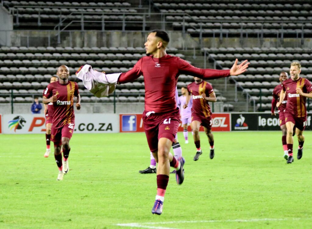 Basadien Wants To Play For A Big Club - Sportswire