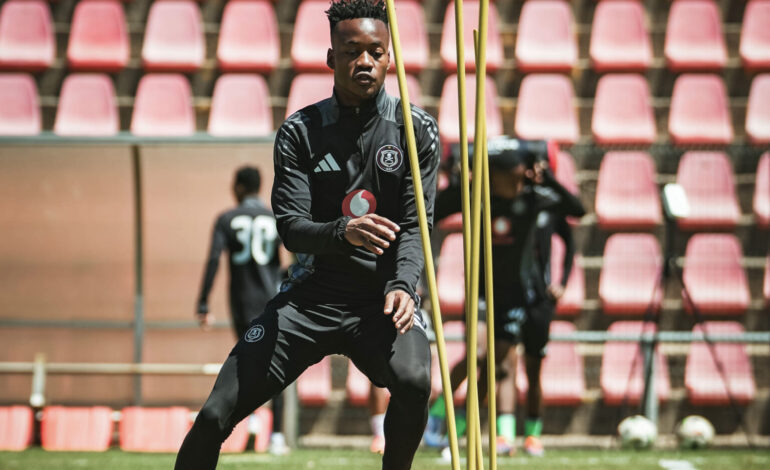 Katlego Otladisa training