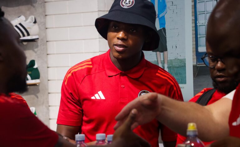 Zakhele Lepasa
