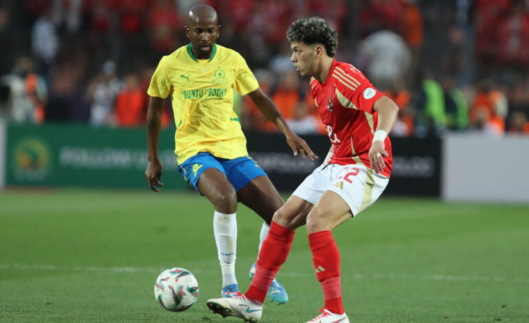 Mosa Lebusa against Ahly