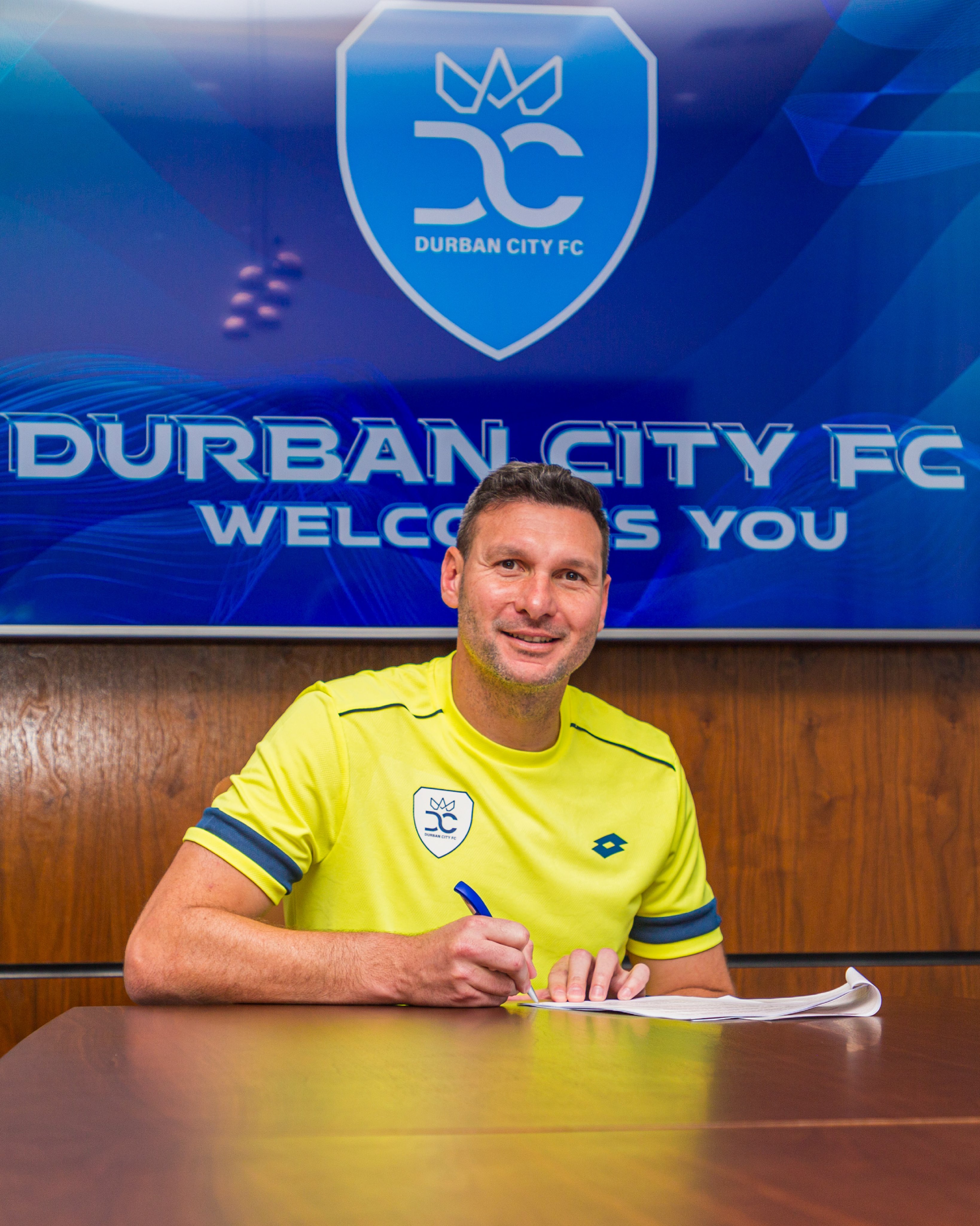 Hunt Defends Keet Signing, Cites Aerial Prowess