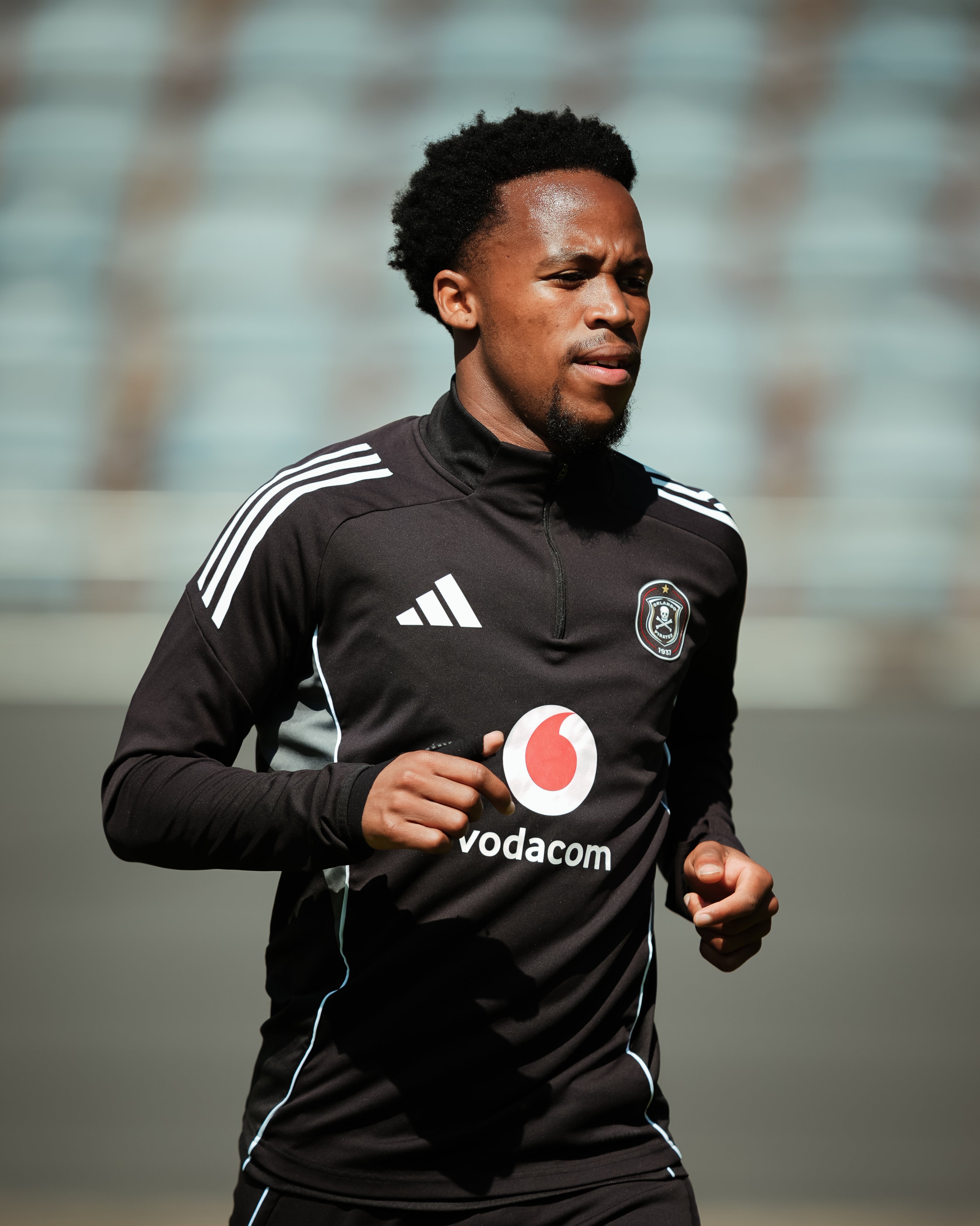 Ouaddou Praises His Centre Back Seema