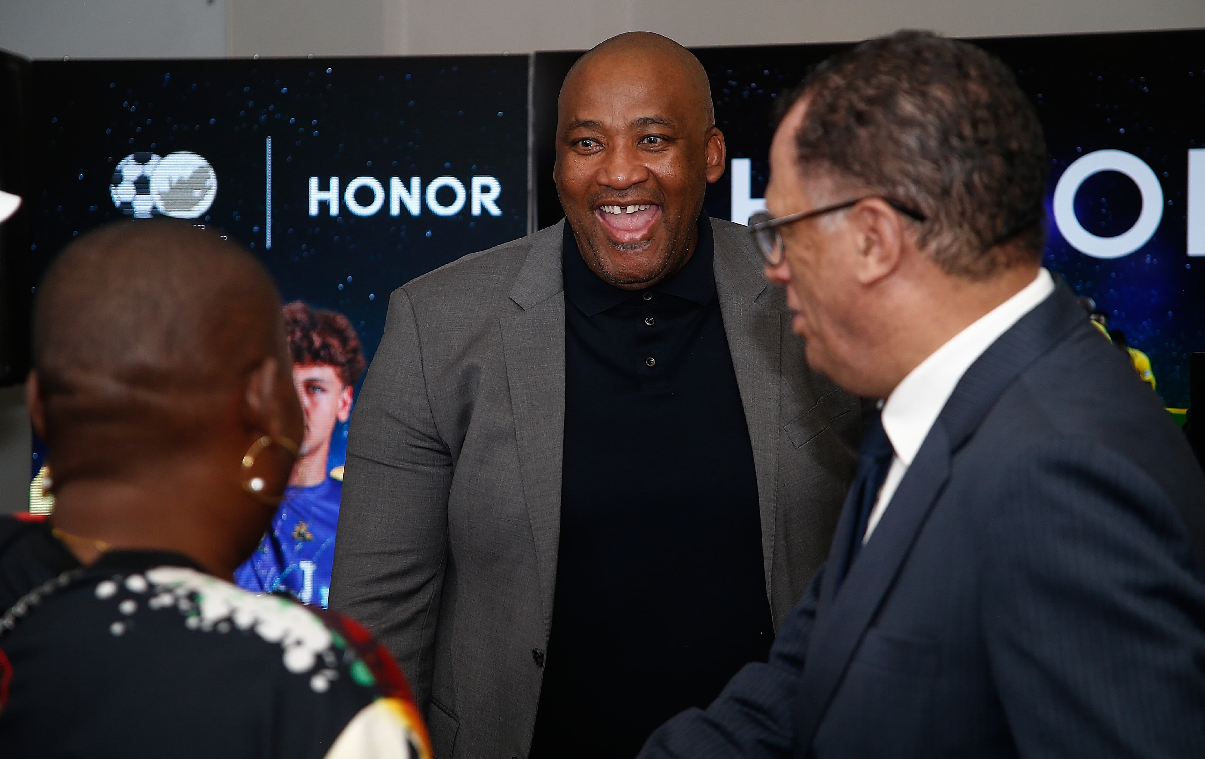 McKenzie Calls Points Deduction “Embarrassment” And Orders Investigation