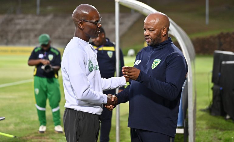 Arthur Zwane and Manqoba Mngqithi on 2 November 2025