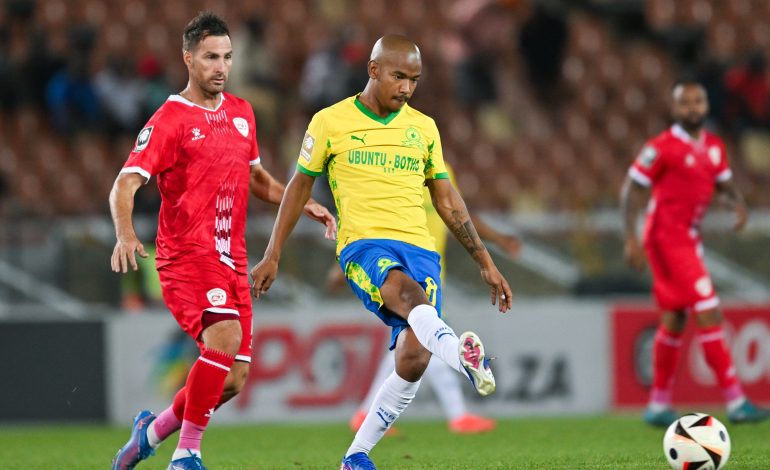 Adams Urges Sundowns To Go All Out Against MC Alger In Decider