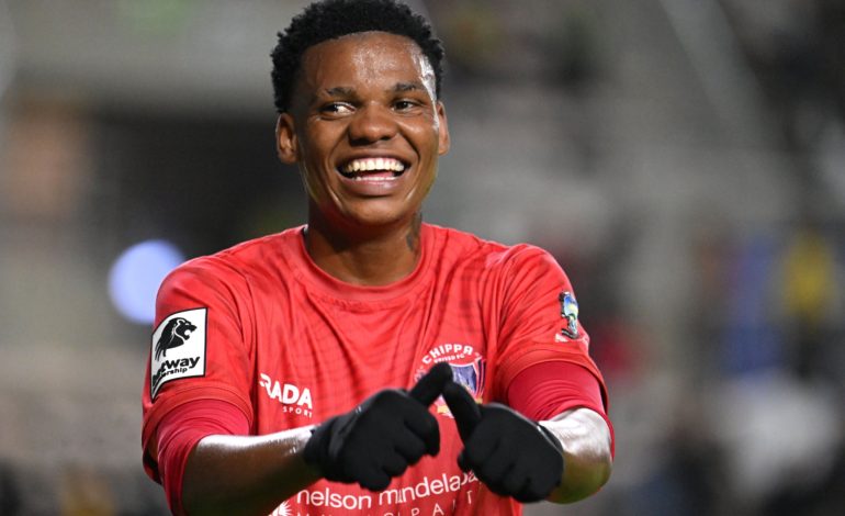 Sinoxolo Kwayiba celebrate Chippa goal