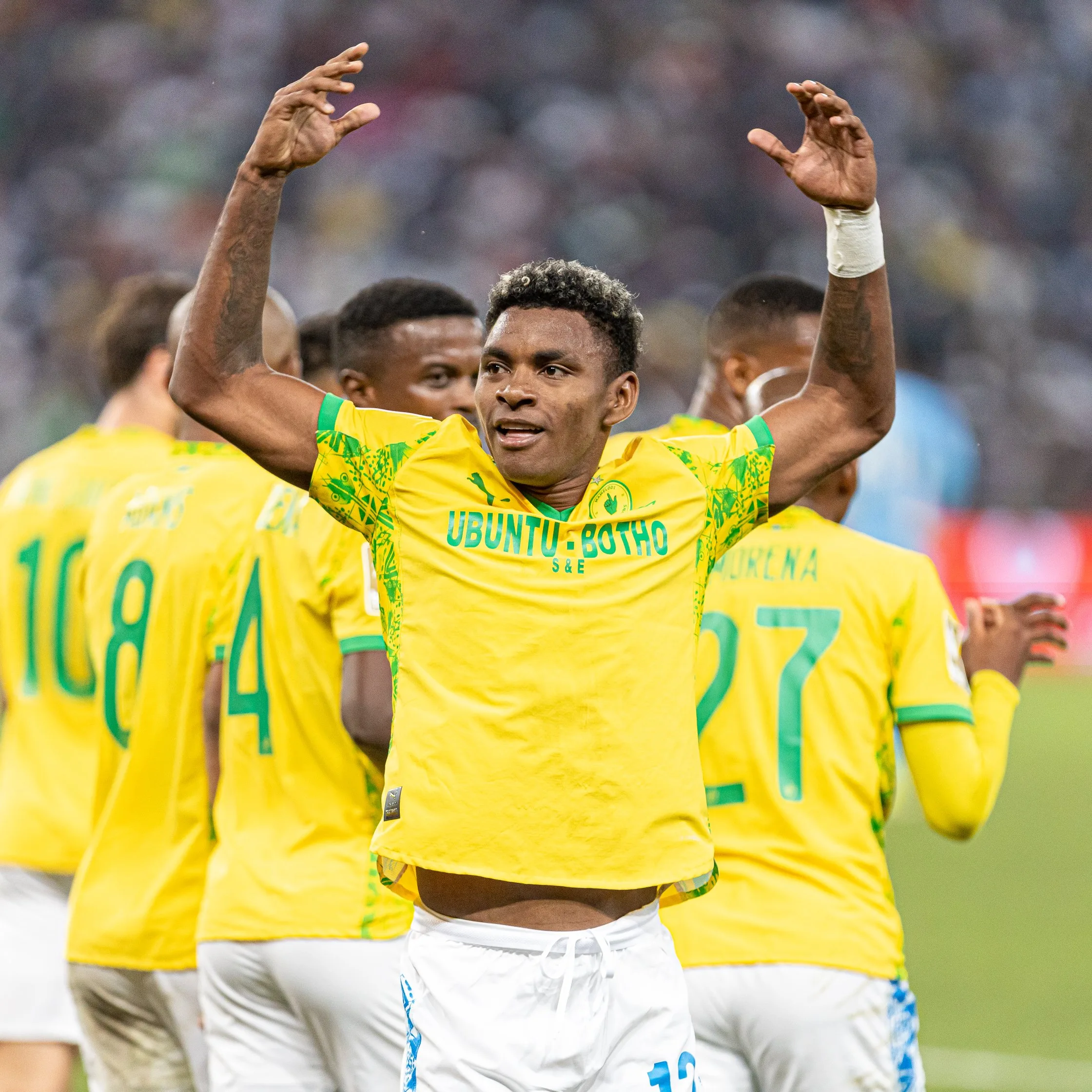 León Issues Warning To Rivals After Champions League Glory 4 Brayan Leon celebrate against Pirates