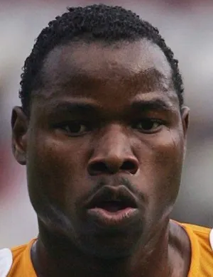 Mbesuma Warns Players Of "Career-Defining" Pressure In The Derby 5 Collins Mbesuma in Chiefs action