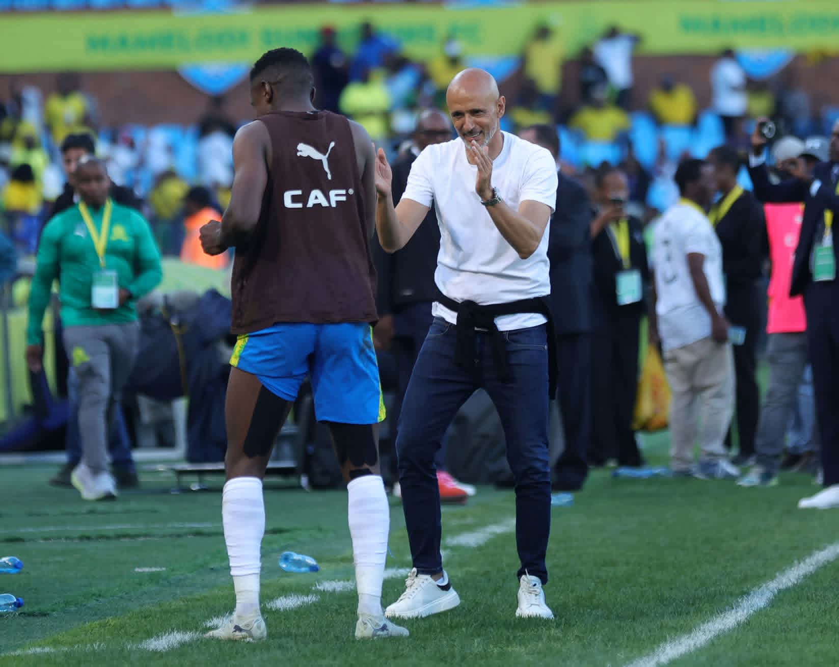 Miguel Cardoso against Esperance