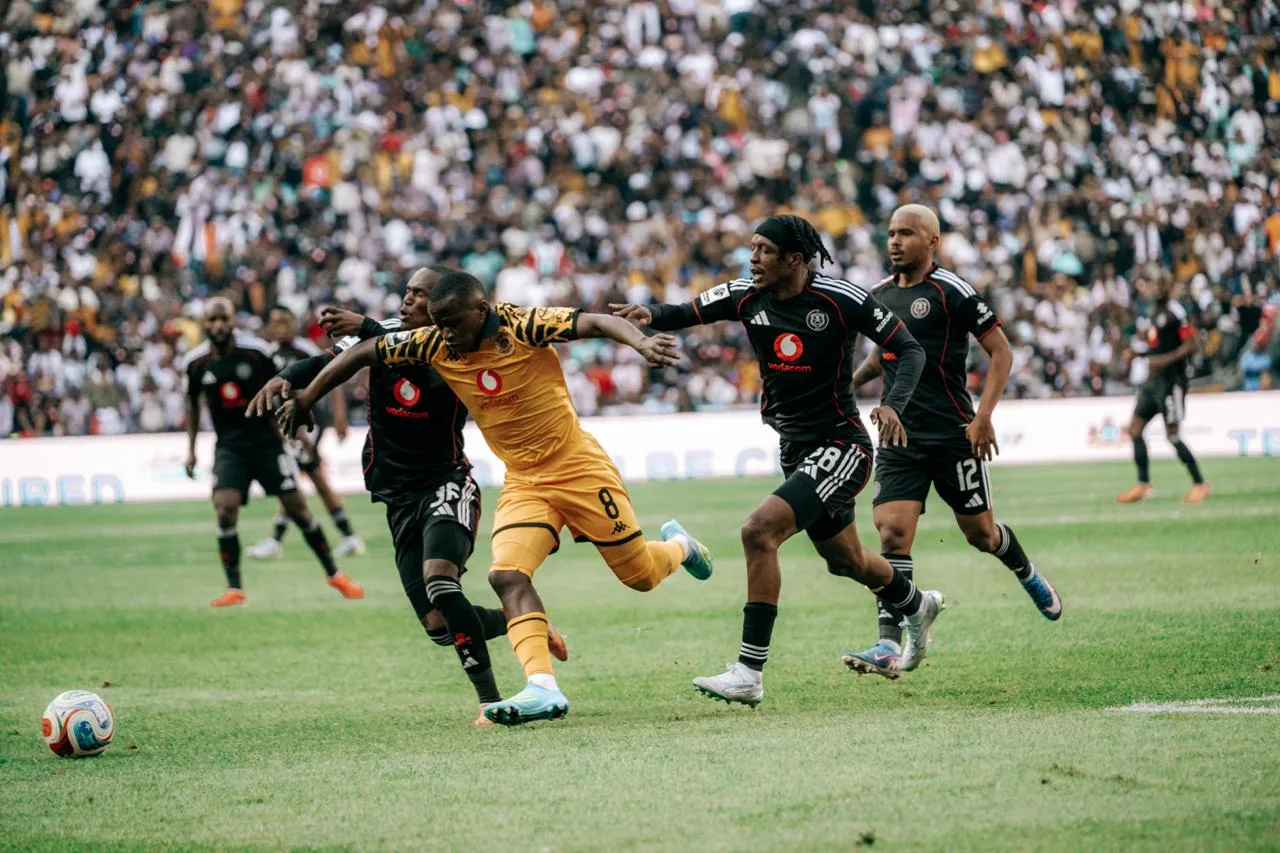 Siphesihle Ndlovu battling against Pirates