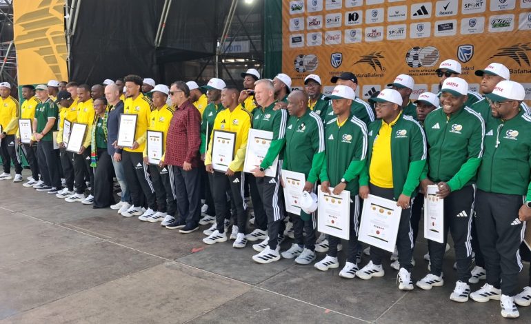 Bafana World Cup Visa Crisis 2 Bafana and the technical Staff receive their Certificates of Participating