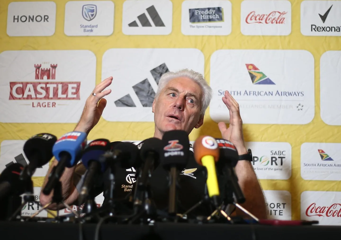 "Only Defending" – Broos Fumes At Tactics After Bafana Stalemate 3 Hugo Broos ahead of Nicaragua