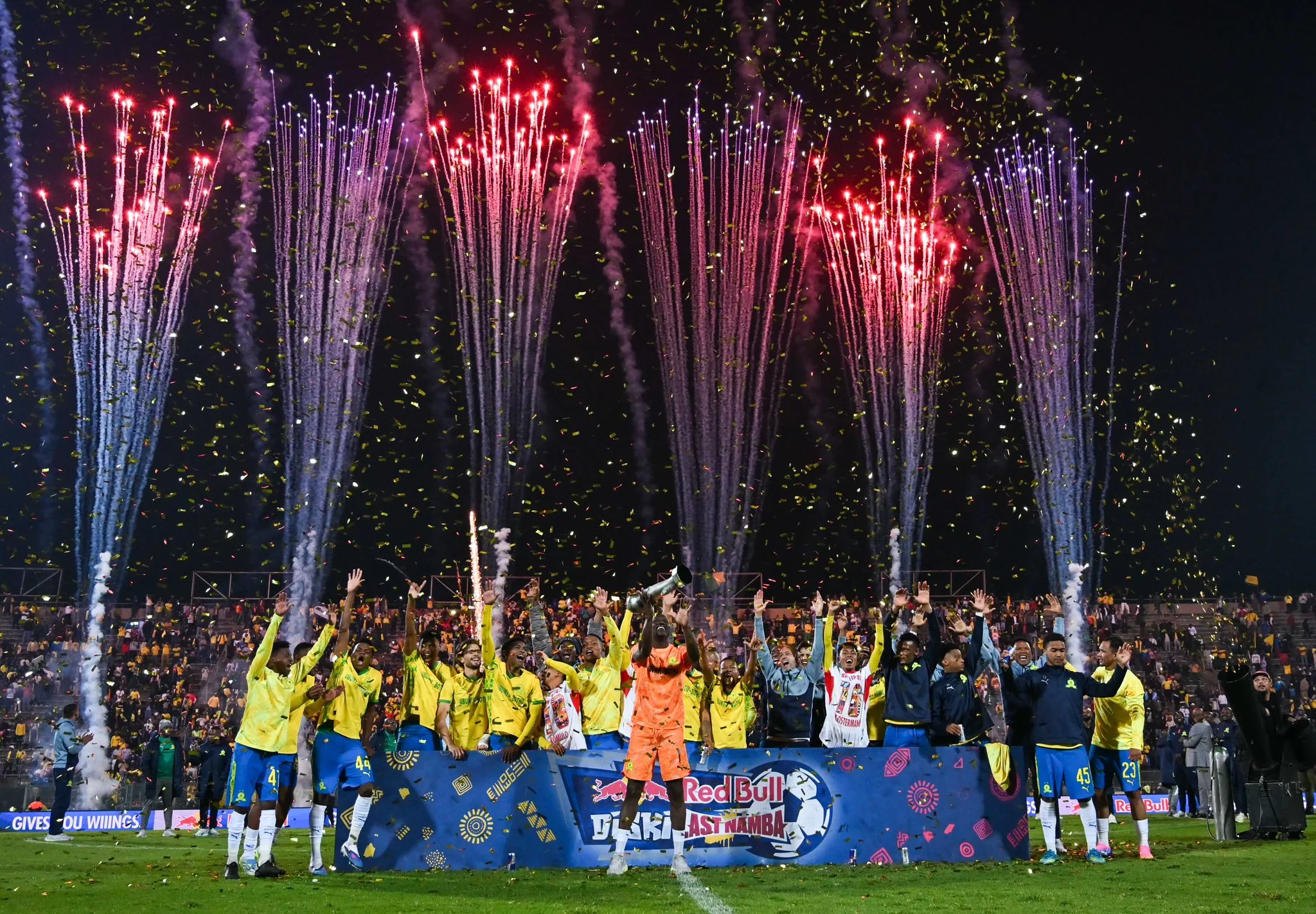 “We Can Match The Elite!” – Cardoso 3 Mamelodi Sundowns lift Red Bull cup