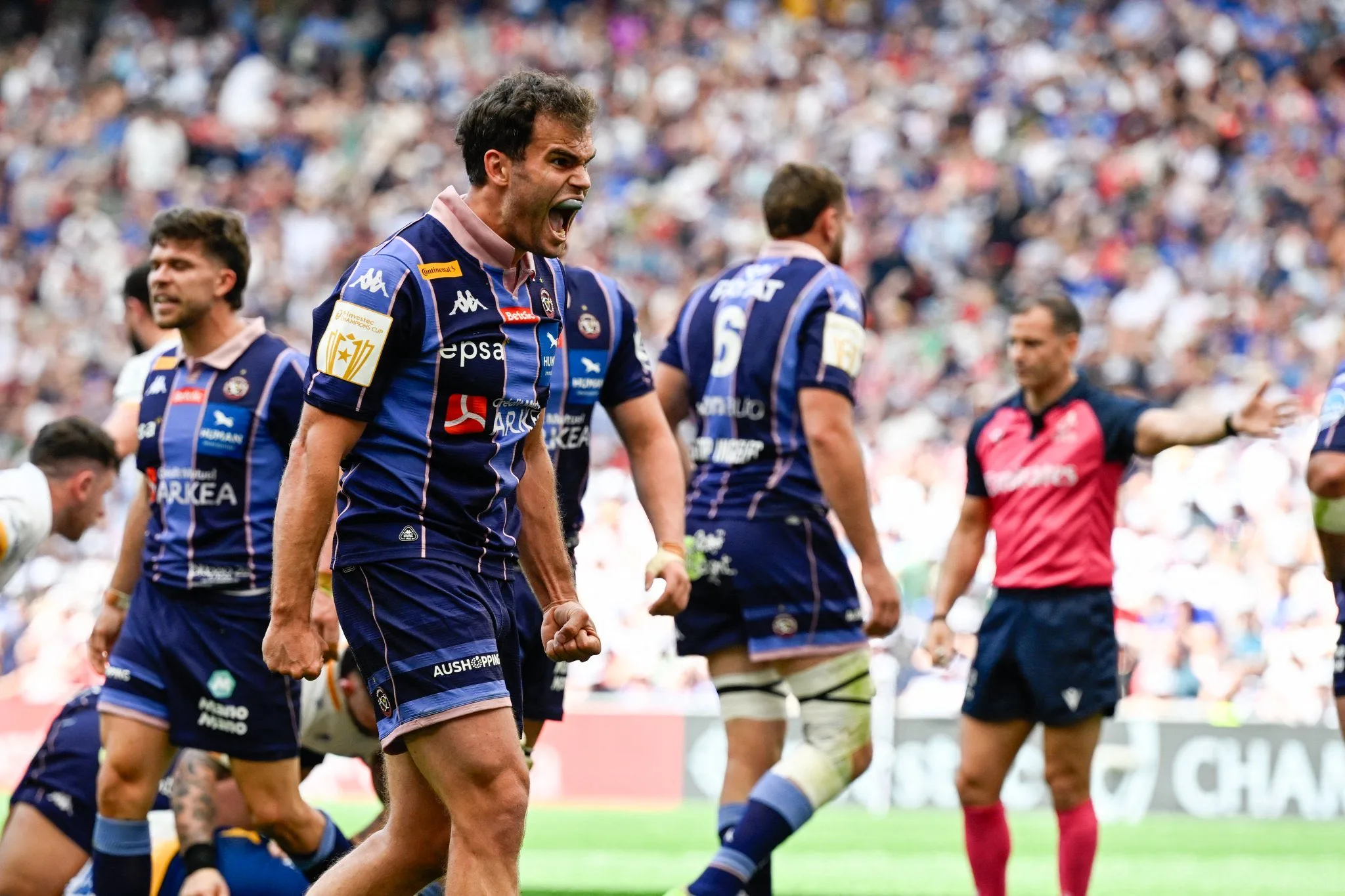 Penaud celebrate the win over Leinster