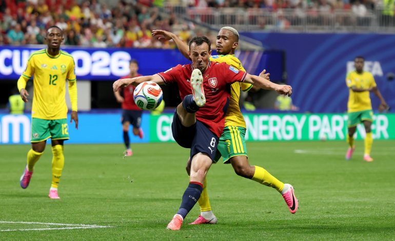 "We Were the Better Team" — Broos Fires Warning To South Korea 2 Oswin Appollis against Czech Republic