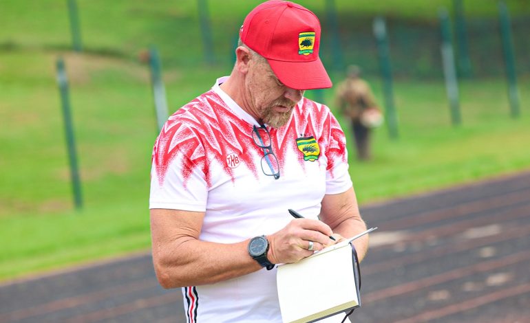 Eric Tinkler at Asante Kotoko training