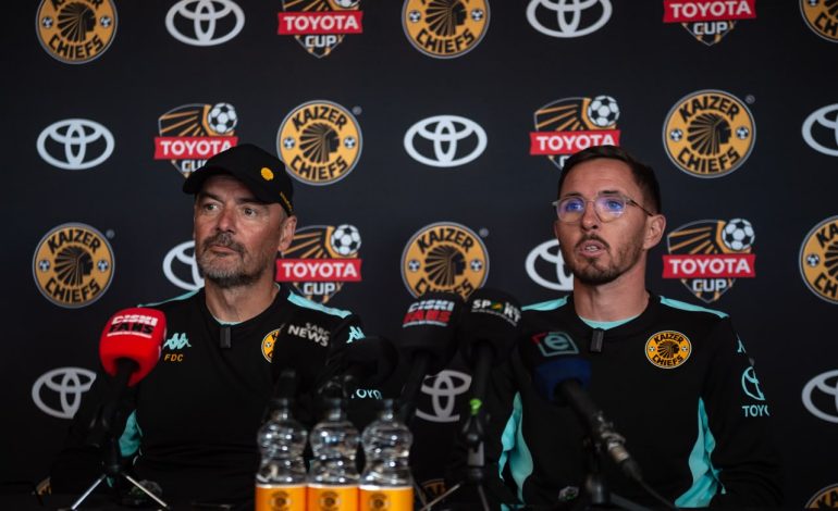 Fernando da Cruz at Chiefs press conference