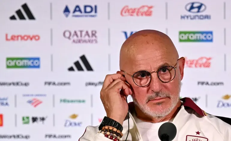 Luis de la Fuente Demands World Cup Trophy 2 Luis de la Fuente