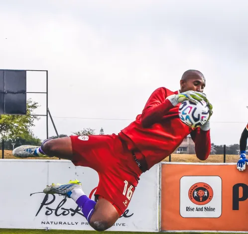 Melusi Buthelezi at Sekhukhune warm up
