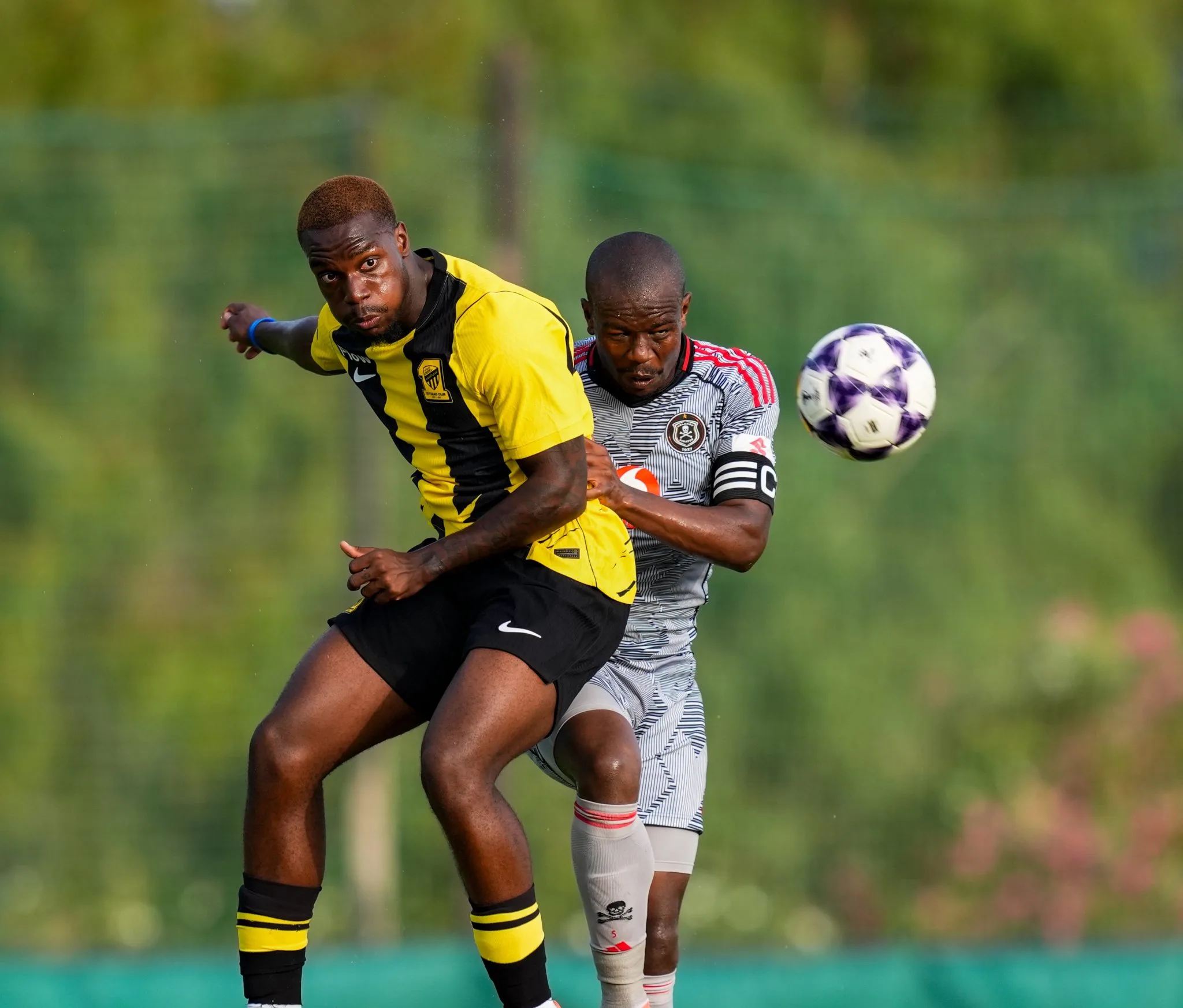 Nkosinathi Sibisi against All-Ittihad in Spain