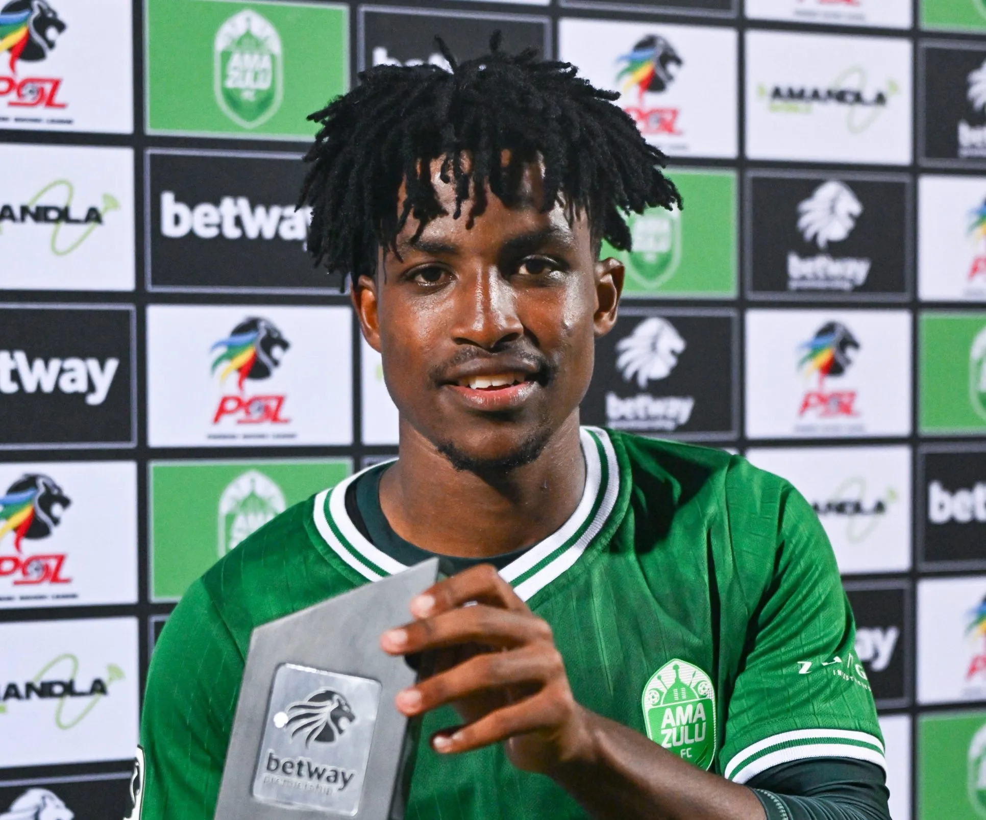 Siyanda Hlangabeza with man of the match