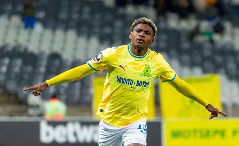Seven-Goal Thriller Sees Sundowns Bounce Back To Crush AmaZulu