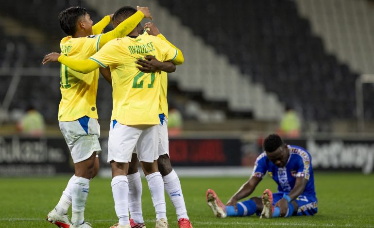 "We Need To Win It" — Why Mkhulise Says Sundowns Must Break Pirates' MTN8 Grip 2 Siphelele Mkhulise celebrate the win over TS Galaxy