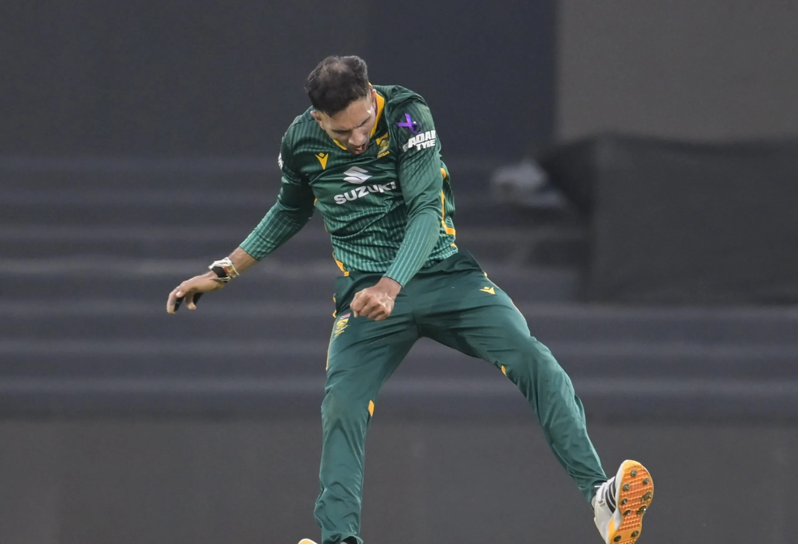 Keshav Maharaj celebrate a wicket against Australia