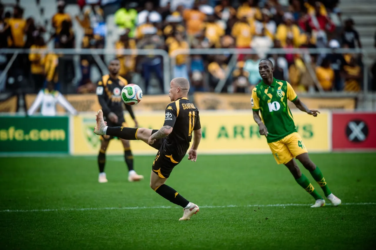 Luke Baartman battling with Nhlanhla Zwane