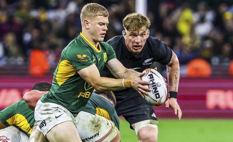 Morné van den Berg against All Blacks