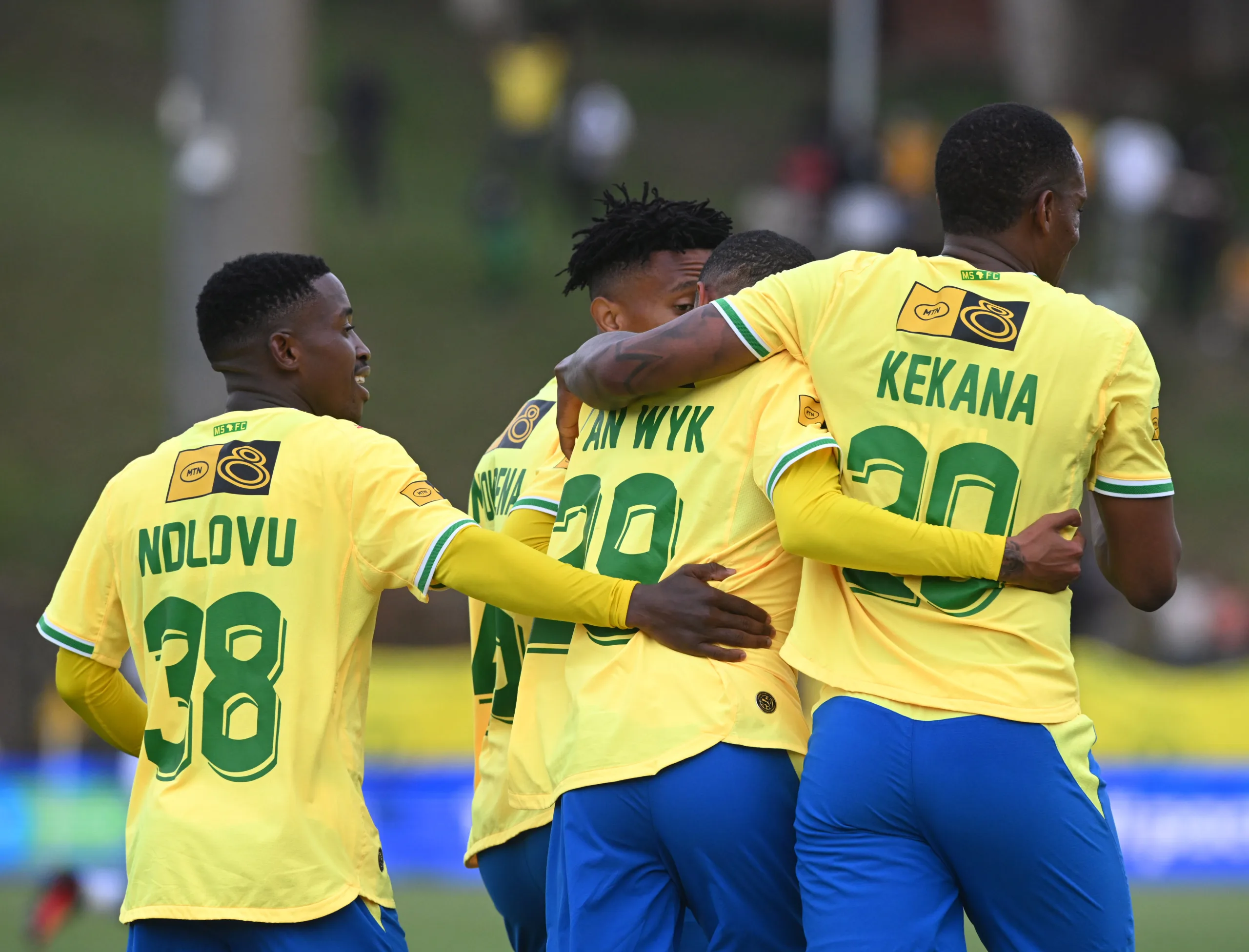 Siyanda Ndlovu, Grant Kekana against Arrows