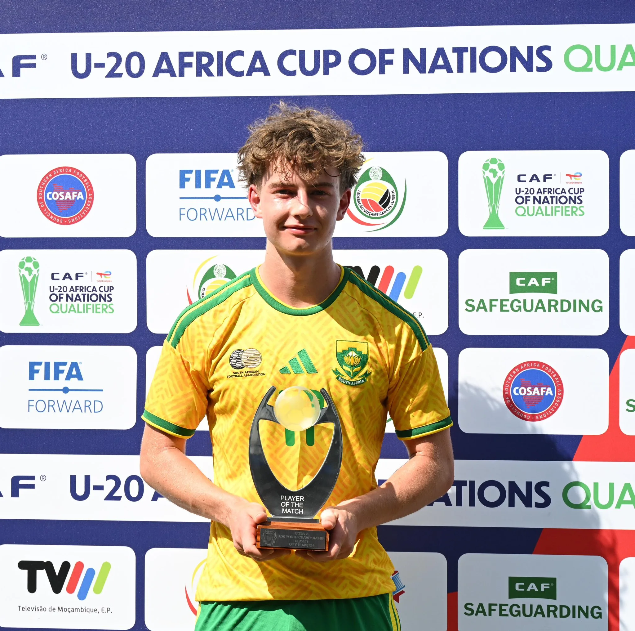Steven Mendes with Man of the match against Zambia