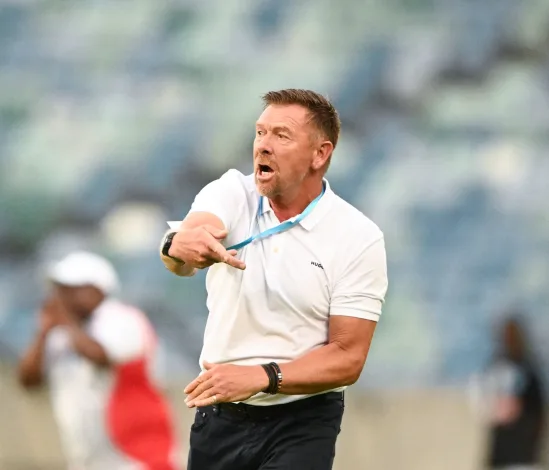 From Maritzburg To Africa's Elite: How Tinkler’s Durban City Just Made South African Football History 2 Eric Tinkler barking on the bench