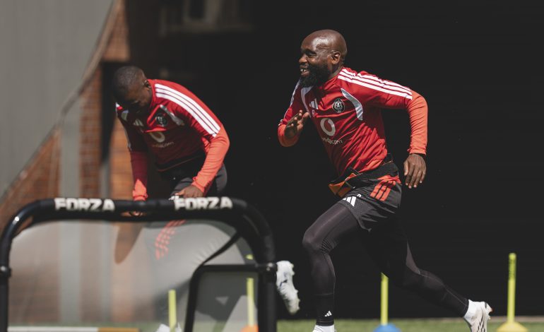'We Want To Set The Tone' — Makhaula 2 Kabelo Dlamini and Makhehleni Makhaula at training