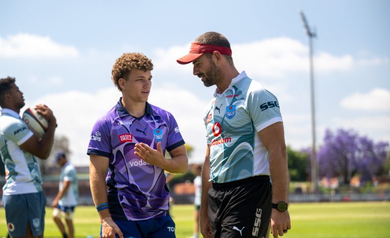 Giliomee Embraces Mid-Season Bulls Transfer From Sharks 2 Luan Giliomee with Willie le Roux at the Bulls