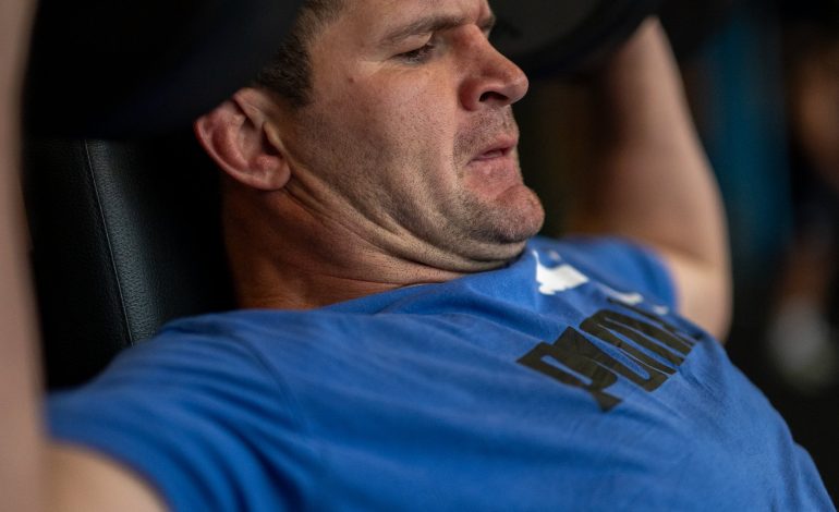 Bulls Name 10 Springboks For Lions Derby As Liebenberg Takes Captaincy 2 Marco Van Staden at Bulls training