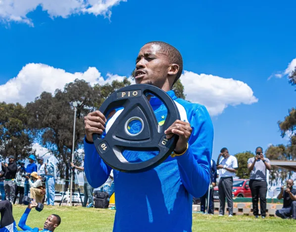 Monnapule Saleng weight lifting at Sundowns