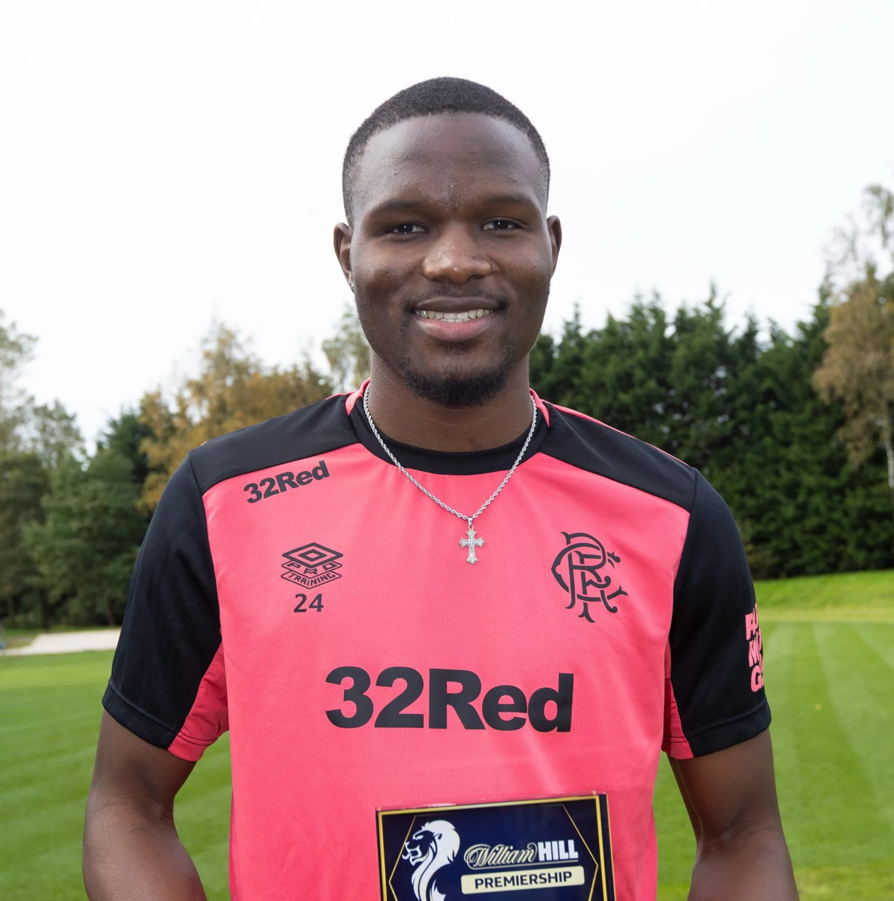 Olwethu Makhanya holding the Player of the Month in Scotland