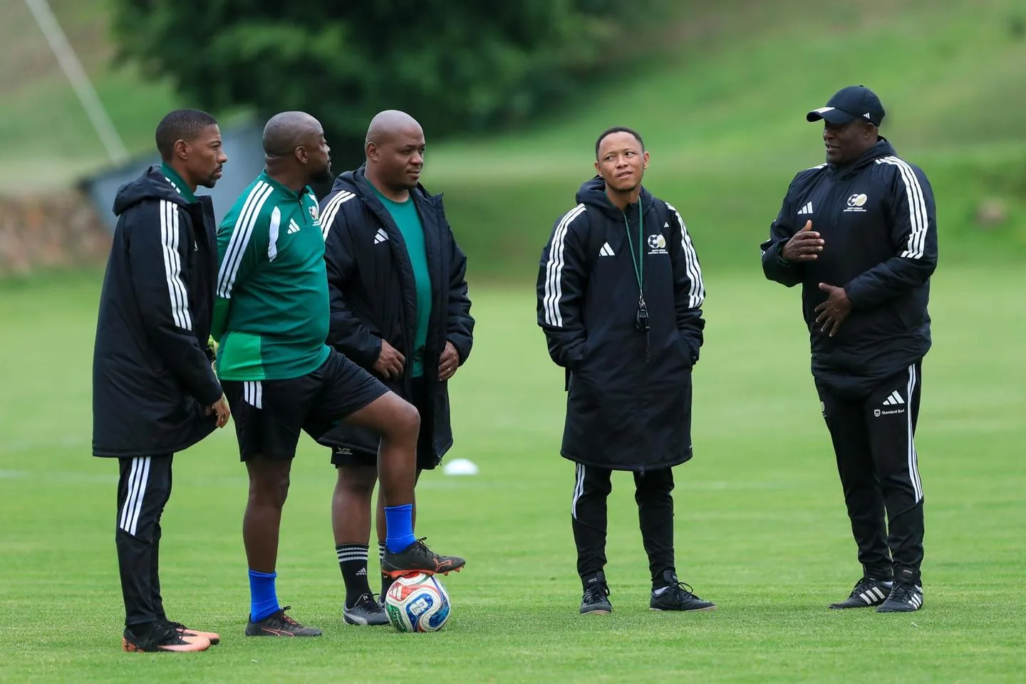 Raymond Mdaka and SAU23 coaching staff