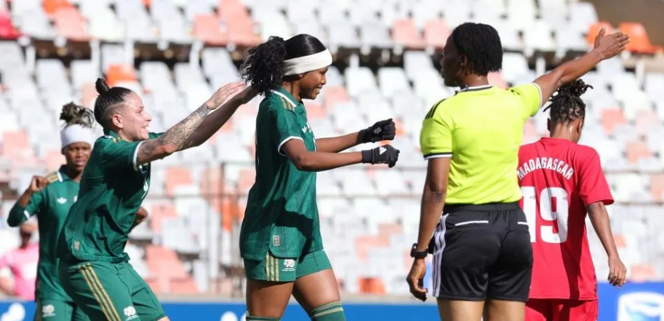 Ronnel Donnelly celebrate the goals against Madagascar